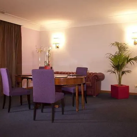 Delle Province Otel 4*