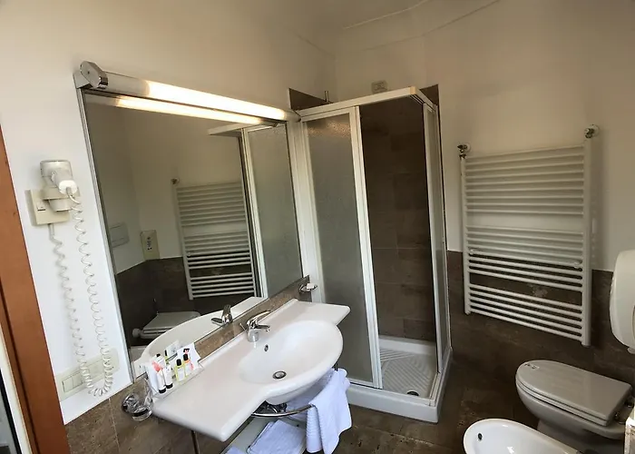 Delle Province 4* Roma